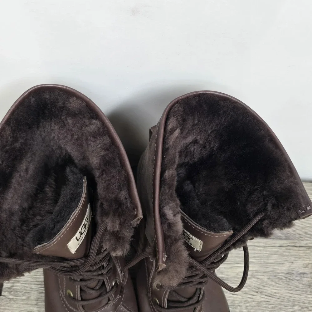 UGG‎ Australia Mens 10.5 Brown Leather Shearling Winter Boots Vibram Waterproof